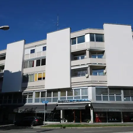 Apartament Charming Salm 16 *